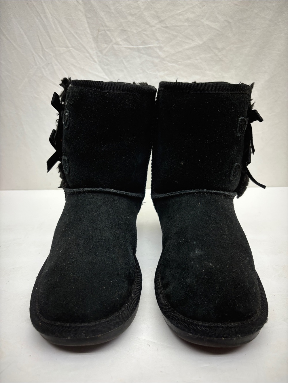 Koolaburra by Ugg bows boots for little girl, SZ 2, box 85